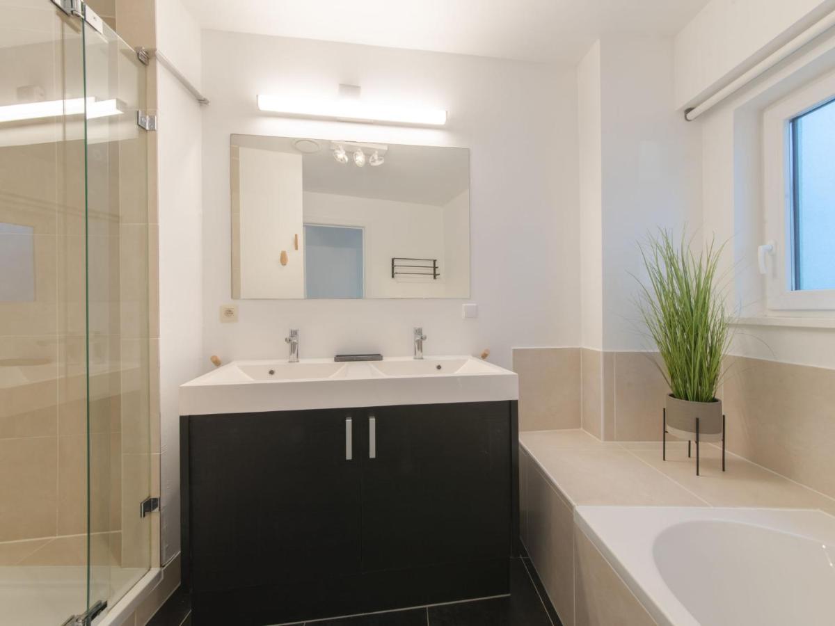 Apartment Miramar By Interhome Ostende Kültér fotó